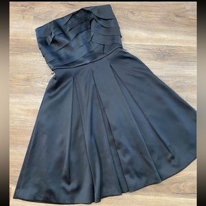 White House Black Market Women’s Black Ruffle Strapless Women’s Cocktail Dress
